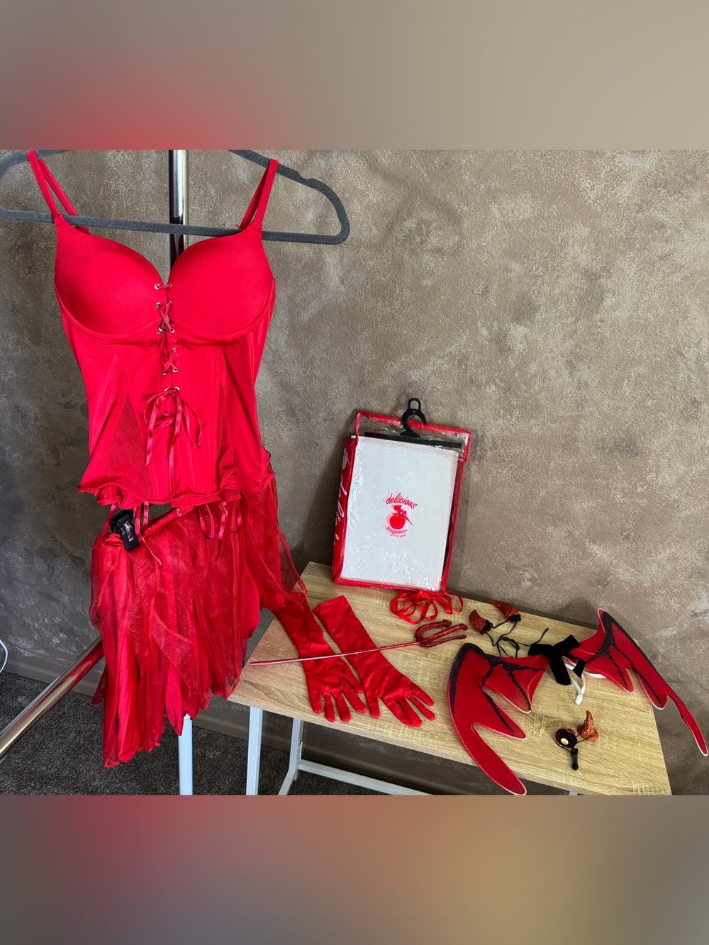 Sexy Devil Halloween Costume Red Demon, Lace-Up Corset Bustier, Skirt Sz S-M